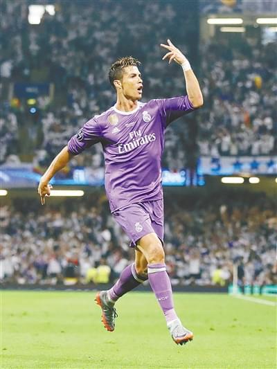 英赛中战胜 英赛中战胜